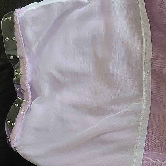 Fuzzy Lilac 2 piece halter top and mini skirt - Picture 6 of 7